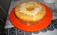 Bolo cremoso de coco (de liquidificador)