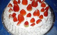 Torta de morango com chantilly