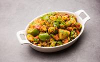 A receita de um jantar leve e delicioso para adicionar vegetais à dieta com um toque de inspiração indiana