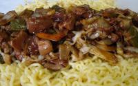 Macarrão estilo chinês