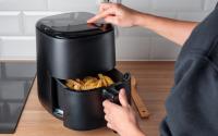 "Pare já": especialista adverte contra popular método de limpeza da airfryer