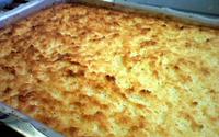 Mané pelado cremoso e fácil: aprenda a receita desse bolo de mandioca tradicional SEM FARINHA
