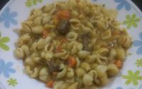 Sopa de legumes e carne