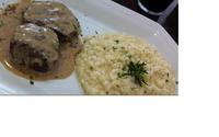 Risoto de limão com medalhão de filé mignon e shimeji