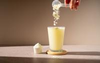 Whey protein caseiro viraliza, mas é seguro? Conversei com nutricionista e revelo se vale a pena