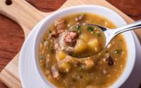 Nada como um caldo nutritivo para comer neste frio: fácil de fazer e muito delicioso, ele ainda é ótimo para a digestão!