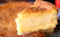 Quem prova, aprova: esse é o melhor bolo de fubá cremoso da vida, feito no liquidificador e nem precisa de muitos ingredientes