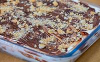 Sem forno! Torta de bolacha com creme de leite e leite condensado da minha avó é uma das maravilhas do mundo