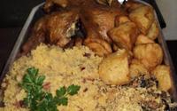 Frango à moda caipira ,com batatas e arroz