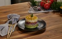 Salada em Camadas