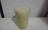 Suco de maracujá com leite condensado