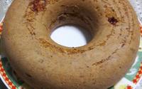Bolo de fubá com goiabada