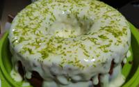 Bolo de limão com iogurte