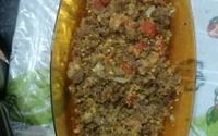 Farofa com carne assada