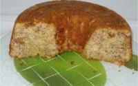 Bolo de banana com nozes