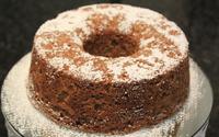 Bolo de maçã com granola