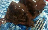 Bolo de mel com chocolate