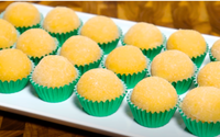 Faça para saborear em casa ou para vender: esse brigadeiro de milho cremoso me deixa com água na boca só de pensar