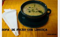 Sopa de flocão com linguiça