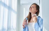 Ar-condicionado sem gelar nesse calor não dá: esse é o truque prático para consertar sem chamar o técnico