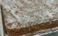 Bolo de aniversário de amendoim sem lactose