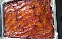Bolo nutritivo de banana caramelada 