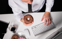 Como manter a alimentação saudável fora do home office? Essas dicas irão transformar a sua rotina no trabalho