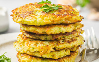 Nem cenoura, nem abobrinha: receita de panqueca salgada diferente é perfeita para almoço, lanche ou jantar