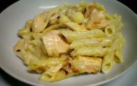Penne com salmão