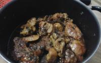 Coxas de frango ao molho