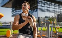 Não é só de whey que se vive um marombeiro: aqui estão as melhores proteínas pós-treino segundo pesquisa