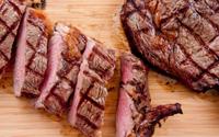 Nem coxão mole, nem patinho: essa é a melhor carne para fritar e fazer bife acebolado!