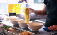 Mesmo fazendo sucesso no mundo todo, lojas de ramen batem recorde de falência no Japão e o motivo é surpreendente
