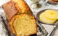 Tem aveia e abacaxi em casa? Misture desse jeito e você terá um bolo fit delicioso para o lanche da tarde
