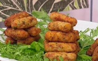 Friturinhas de frango e mortadela