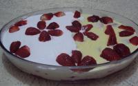 Torta gelada de morango