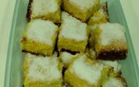 Bolo de fubá com coco