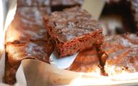 Aprendi a fazer um brownie saudável com minha nutricionista que não leva açúcar, nem farinha branca e fica uma delícia