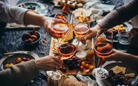 Noite de queijos e vinhos: 5 acessórios para ter uma confraternização com os amigos inesquecível