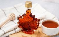 4 efeitos que acontecem no corpo se você consumir xarope de bordo todos os dias