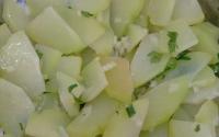 Salada de chuchu