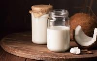 Com probiótico de verdade: como fazer iogurte sem lactose em casa com apenas 3 ingredientes