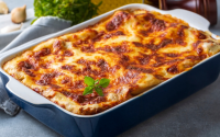 Domingo é o dia perfeito para preparar essa lasanha incrementada e reunir a família em um almoço incrível