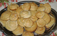 Fatias húngaras de padaria na sua casa: aprenda a fazer o pãozinho doce recheado para comer quando quiser