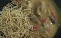 Bobó de frango com leite de coco
