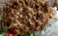 Carne moída com requeijão