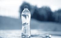 A alarmante descoberta sobre o impacto na saúde de beber água engarrafada, segundo cientistas - aqui está o que você precisa saber