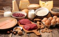 Os riscos e benefícios da alimentação hiperproteica: vou ganhar massa magra? É saudável seguir essa dieta?