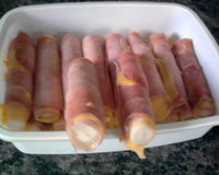 Enroladinho de queijo com presunto e palmito