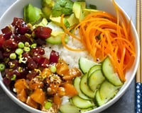 Poke com salmão e atum